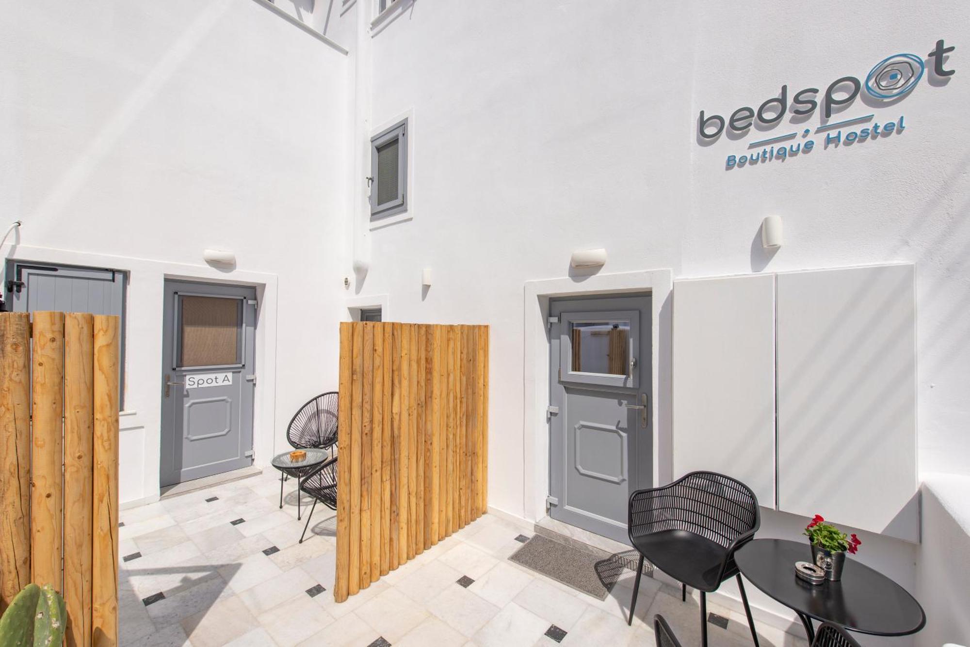 Bedspot Hostel Fíra Kültér fotó