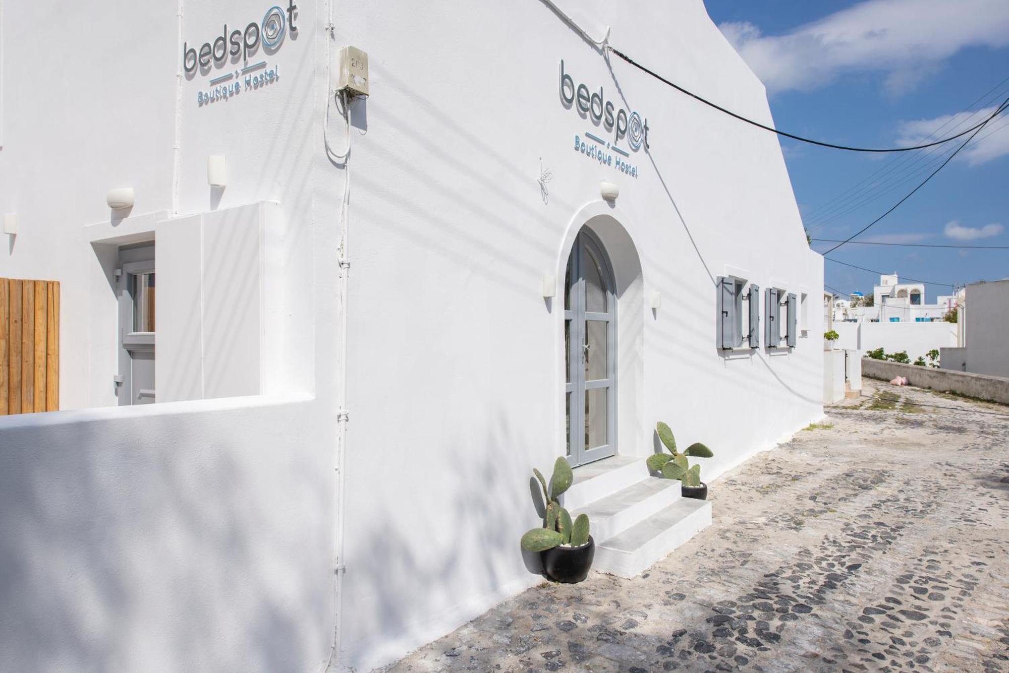 Bedspot Hostel Fíra Kültér fotó